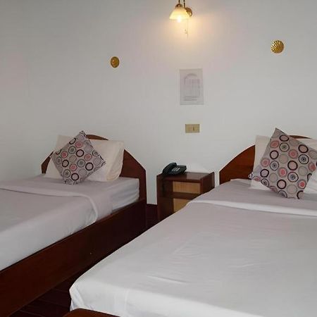 Champa Residence Hotel Pakse Luaran gambar
