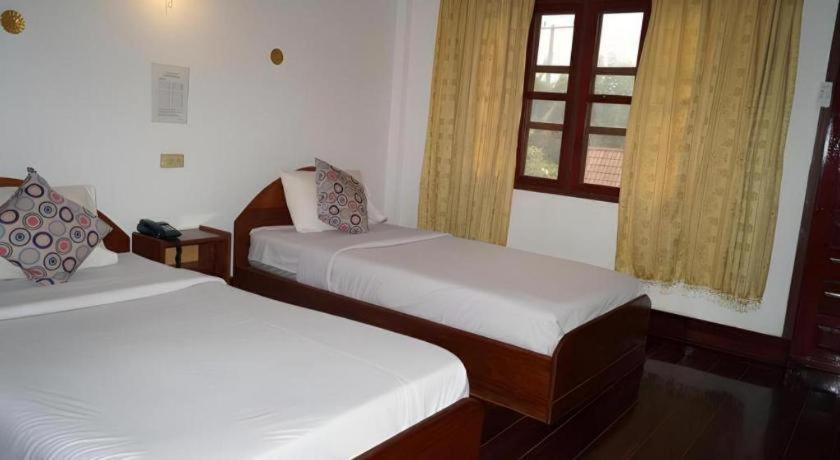 Champa Residence Hotel Pakse Luaran gambar